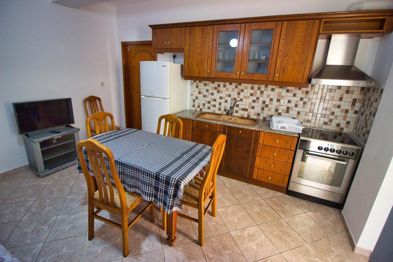 Villa Roel Sarande Bagian luar foto